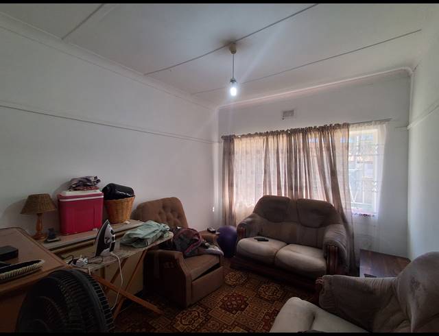 3 BEDROOM FREESTANDING FOR SALE IN STILFONTEIN EXT 4